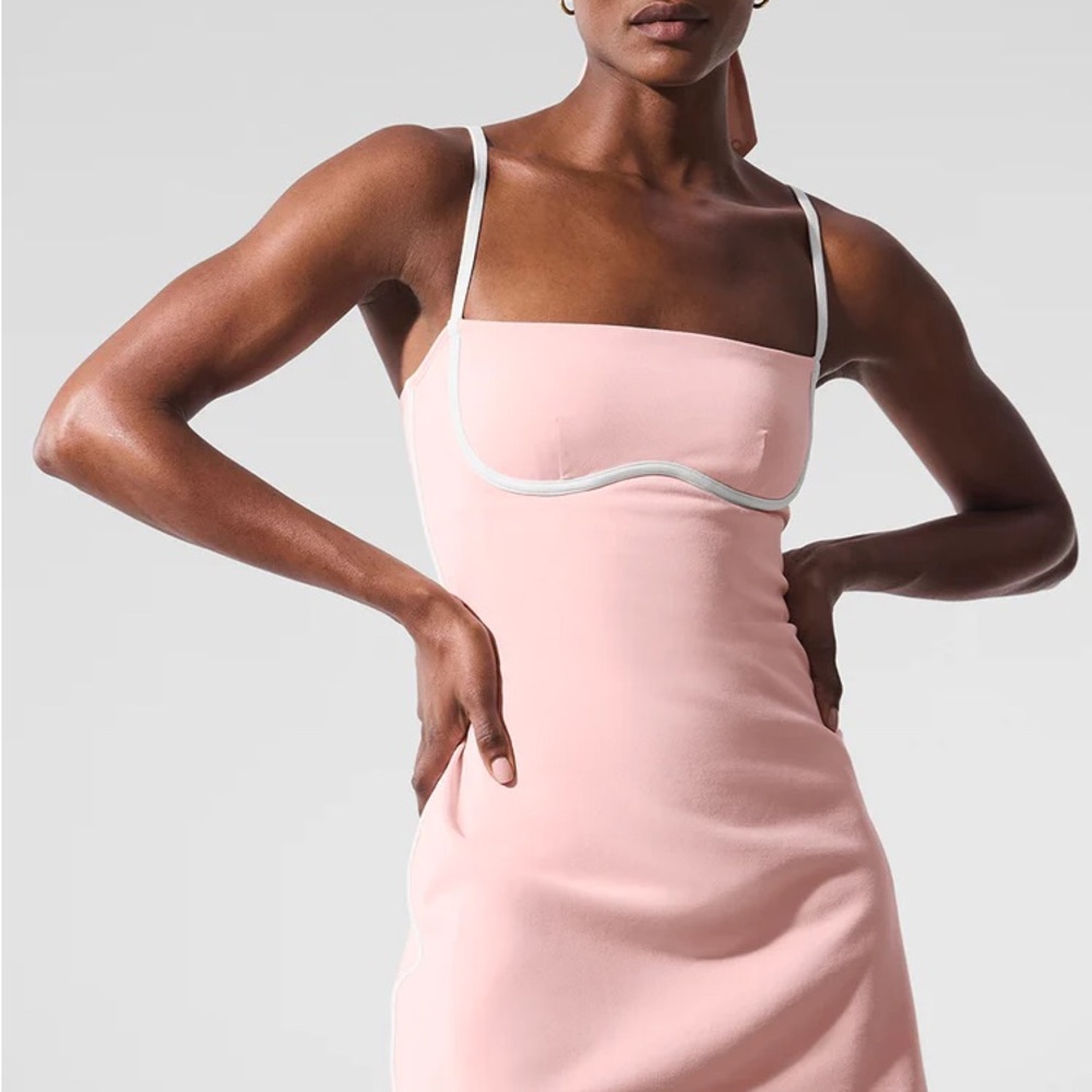 ALO Yoga Airbrush Streamlined Dress in Pink Quartz
